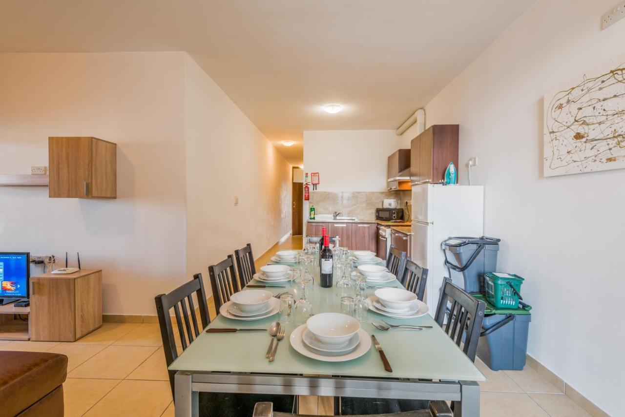 Seashells Apartments With Terrace, Just Off The Seafront In Bugibba - By Getawaysmalta Bahía de San Pablo Exterior foto