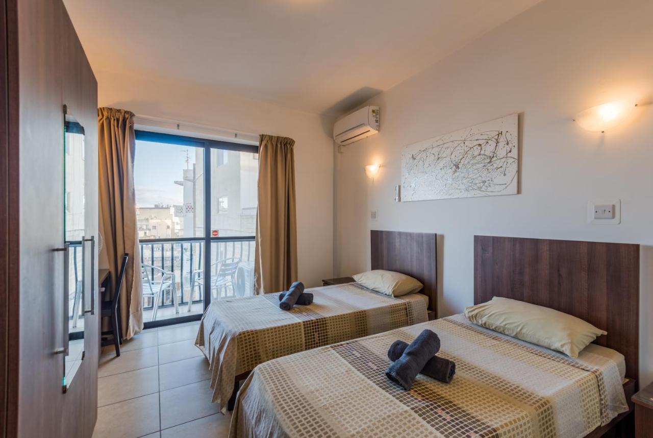 Seashells Apartments With Terrace, Just Off The Seafront In Bugibba - By Getawaysmalta Bahía de San Pablo Exterior foto