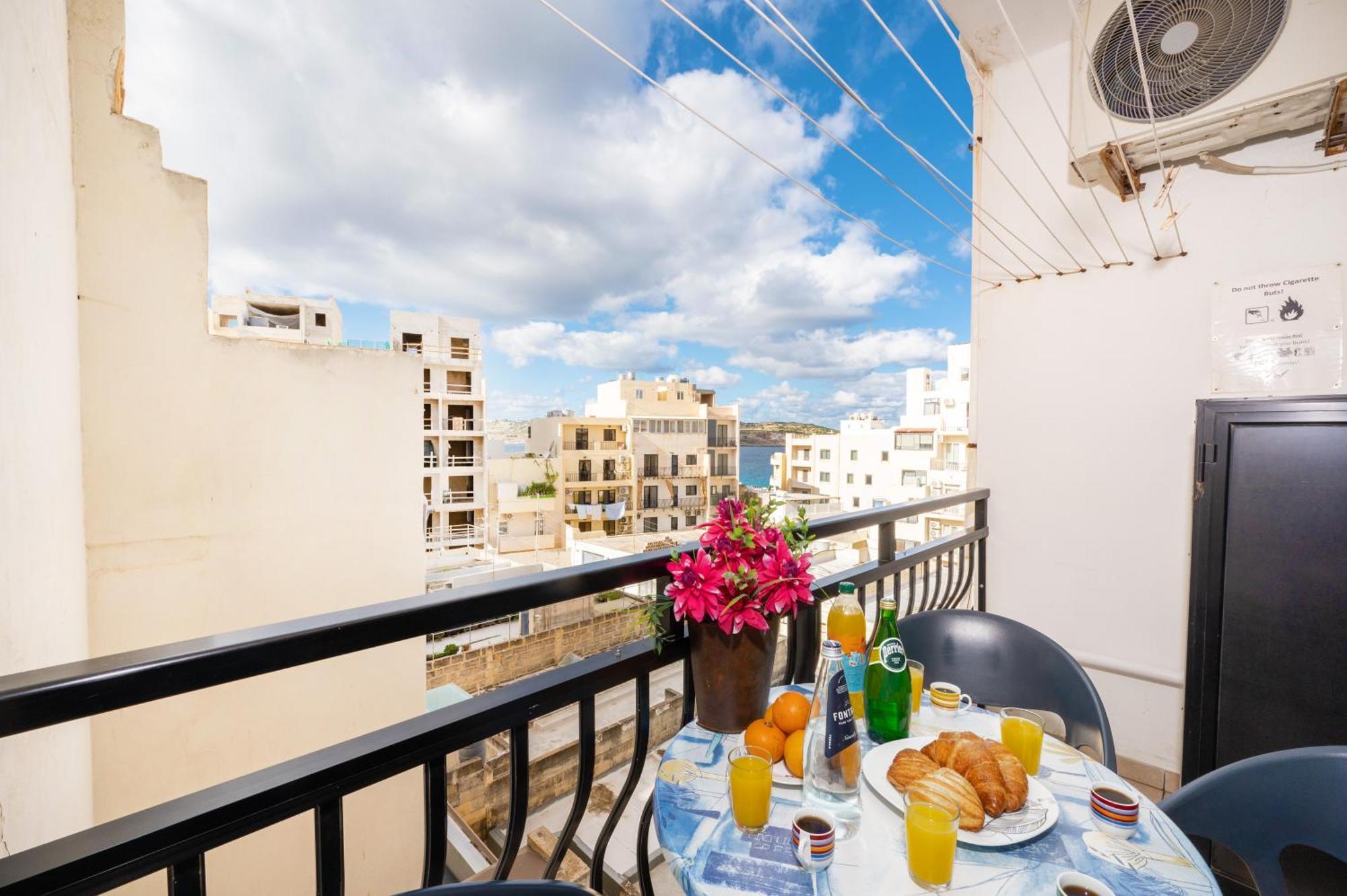 Seashells Apartments With Terrace, Just Off The Seafront In Bugibba - By Getawaysmalta Bahía de San Pablo Exterior foto